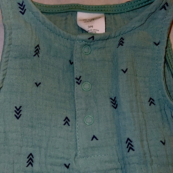 Starting Out Baby Romper - Picture 3 of 3